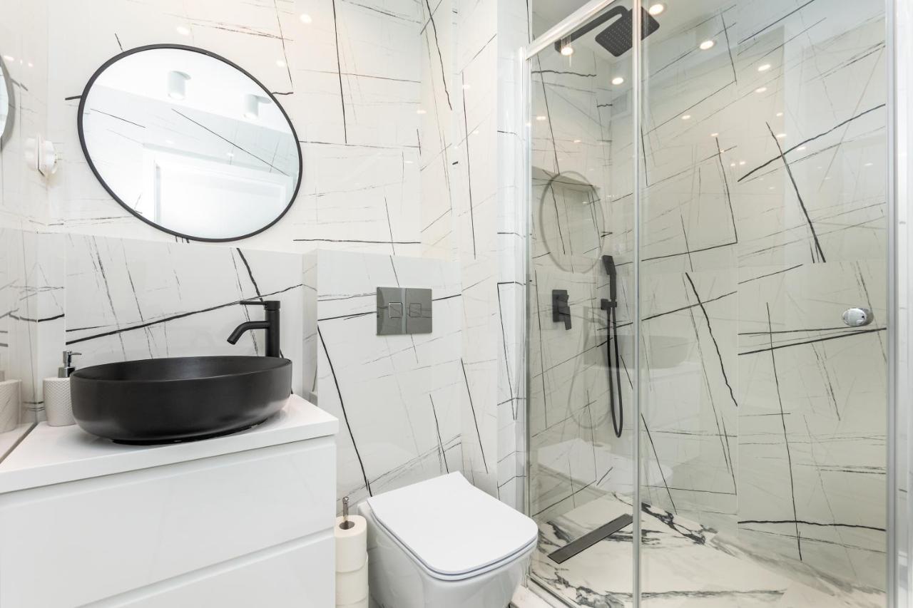 Apartament Moniuszki By Your Freedom วอร์ซอ ภายนอก รูปภาพ