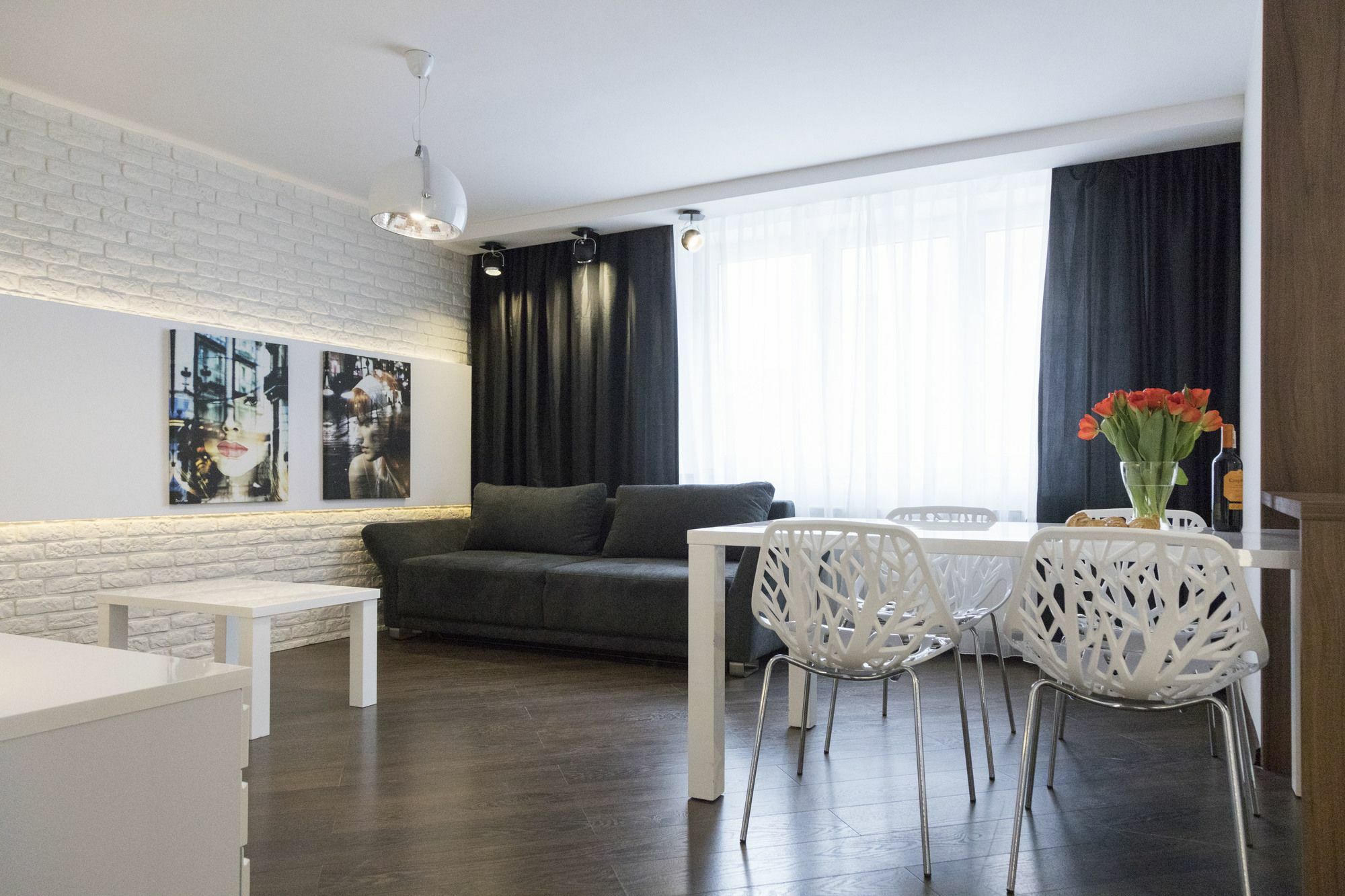 Apartament Moniuszki By Your Freedom วอร์ซอ ภายนอก รูปภาพ